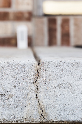 Why Concrete Fails in Tucson, Phoenix, Glendale